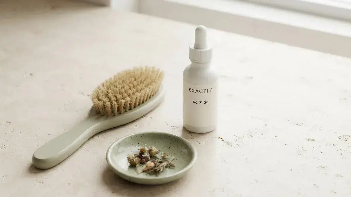 Natural Remedies for Hair Loss: A Complementary Approach —